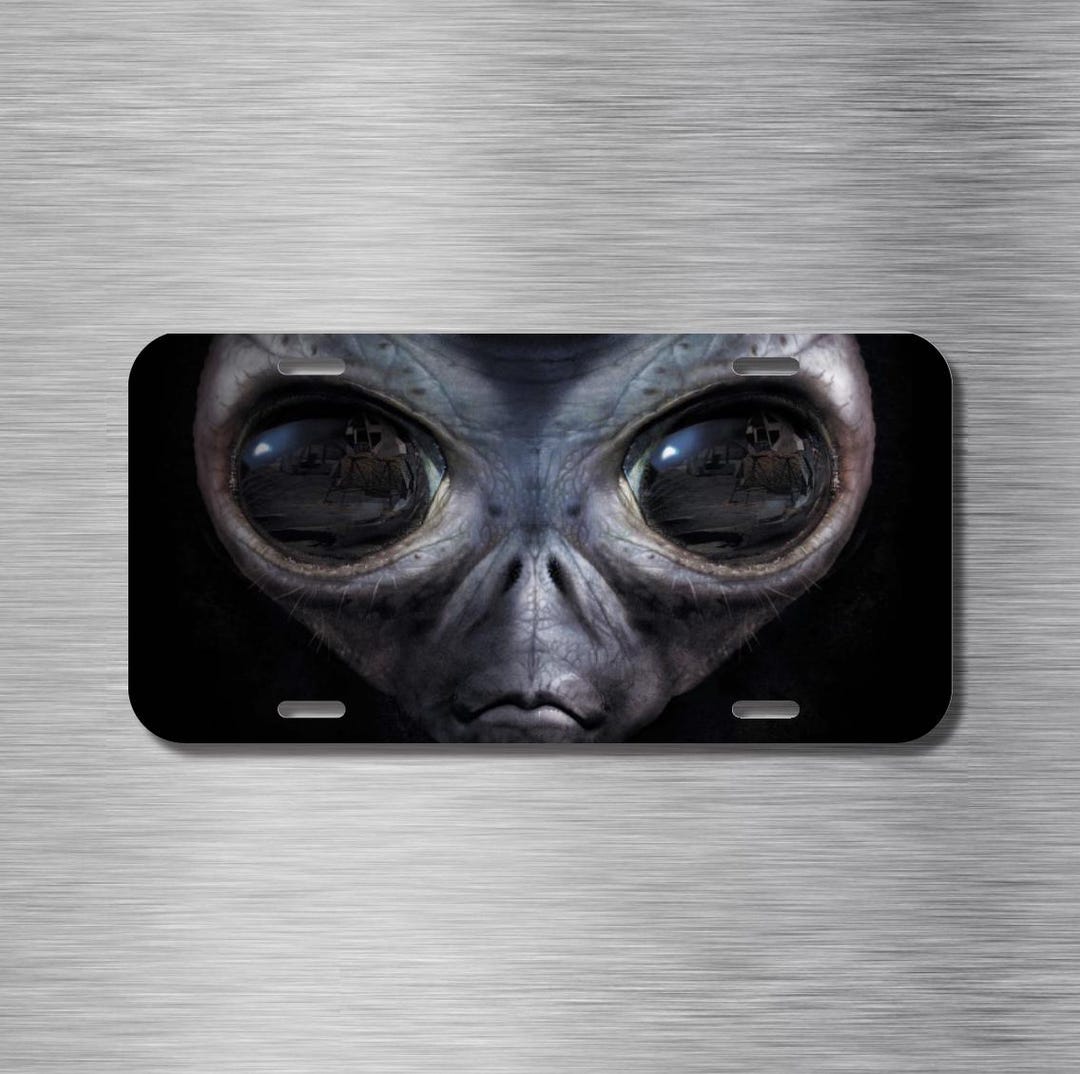 Trippy Alien License Plate - Lunar UFO Car Tag - Etsy