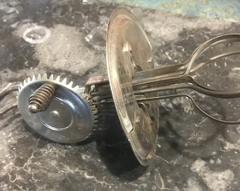 Vintage 1923 A & J Mixer Egg Beater with Spatter Guard