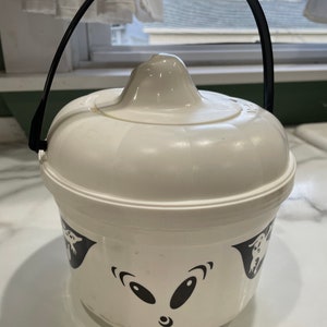 1993 McDonalds Ghost Halloween Bucket
