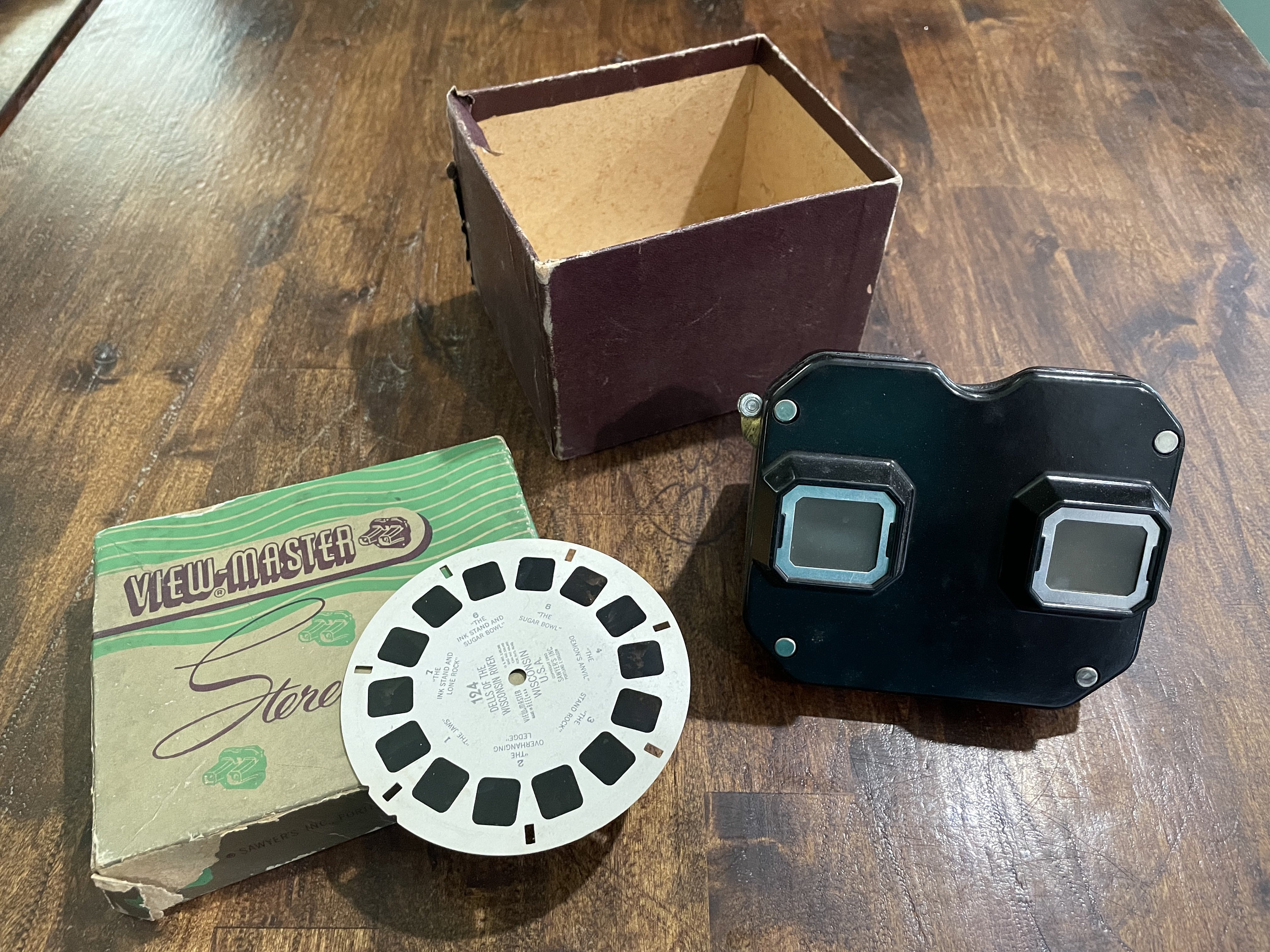 1950's Bakelite View Master Stereoscope in Original Box Plus 1