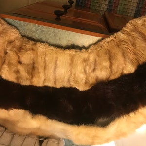 Qty of 3 Vintage 1940s-50s Mink Fur Collar Wraps Clip On Satin Lined/Fasteners Estate Find Plus Hat Box