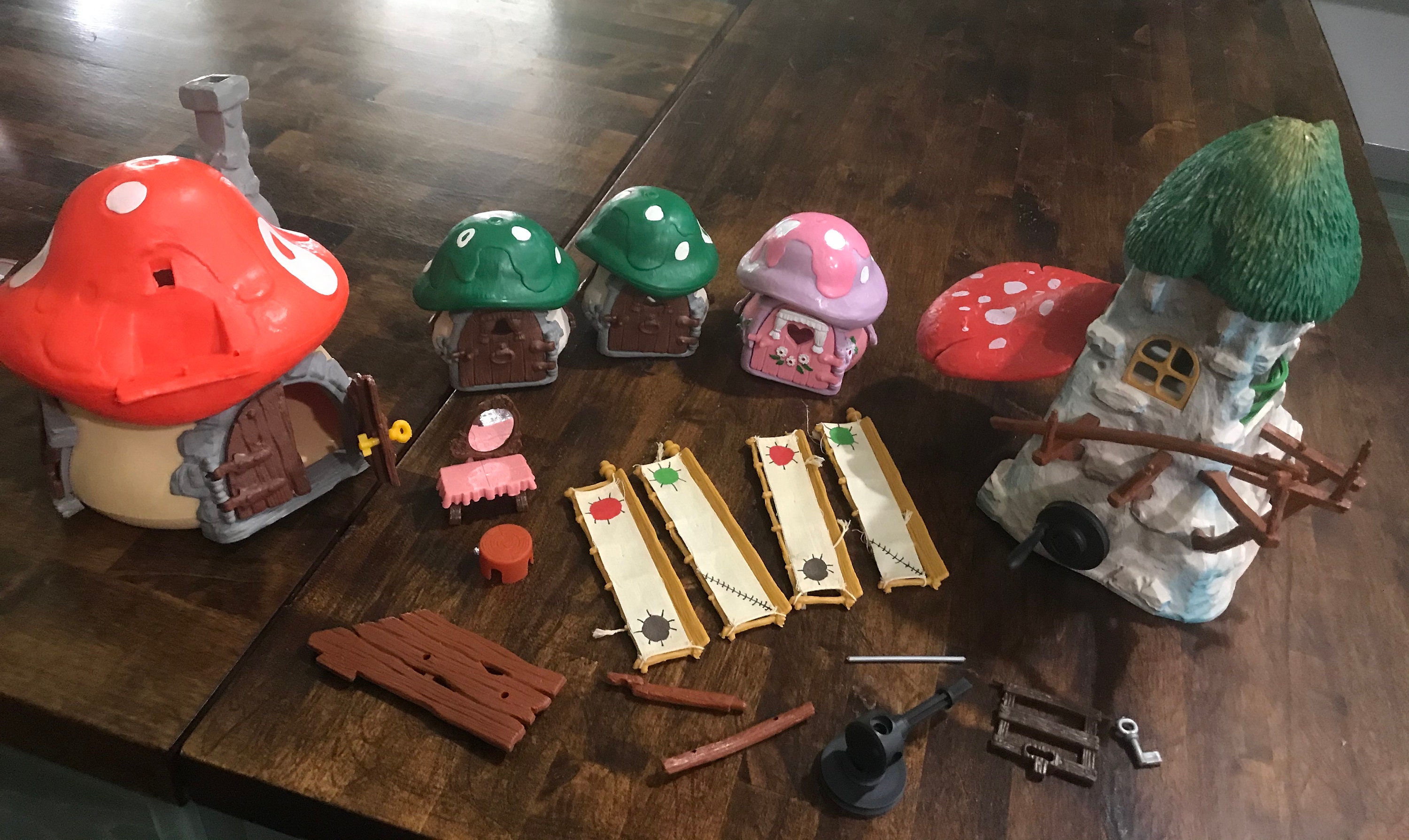 Rare Vintage Original Smurf Schleich Peyo Village Houses and