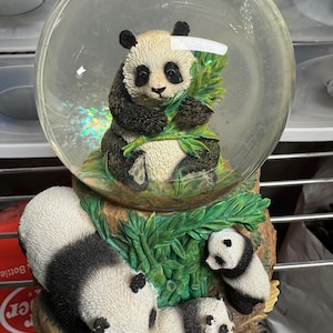 2000 Era Pandas Westland Musical Snow Globe Talk to the Animals - Etsy