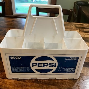 Vintage Pepsi Plastic Bottle Carrier for 16 Oz Bottles