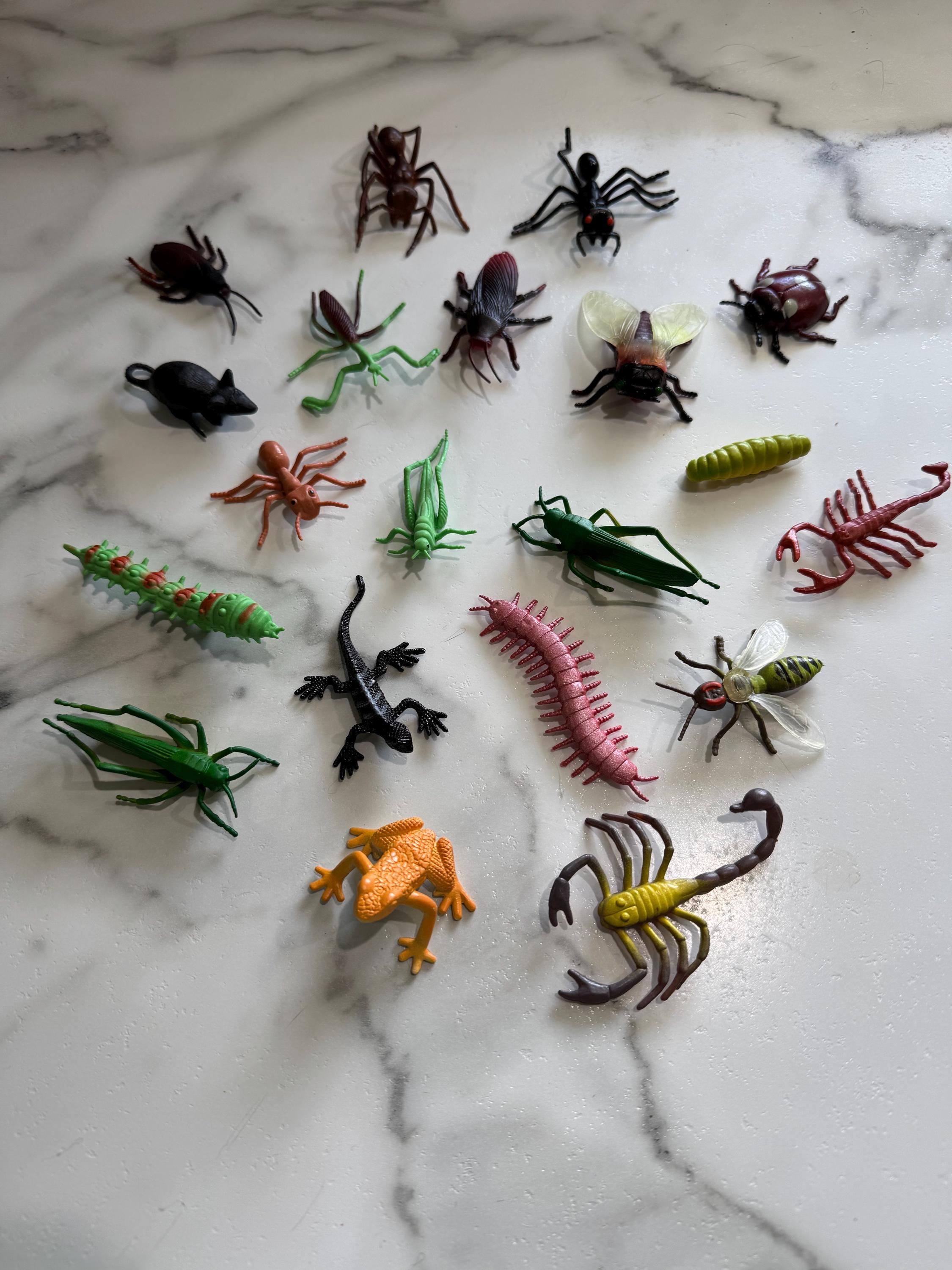 Qty of 20 Creepy Crawly Artificial Insects, Critters and Bugs - Etsy