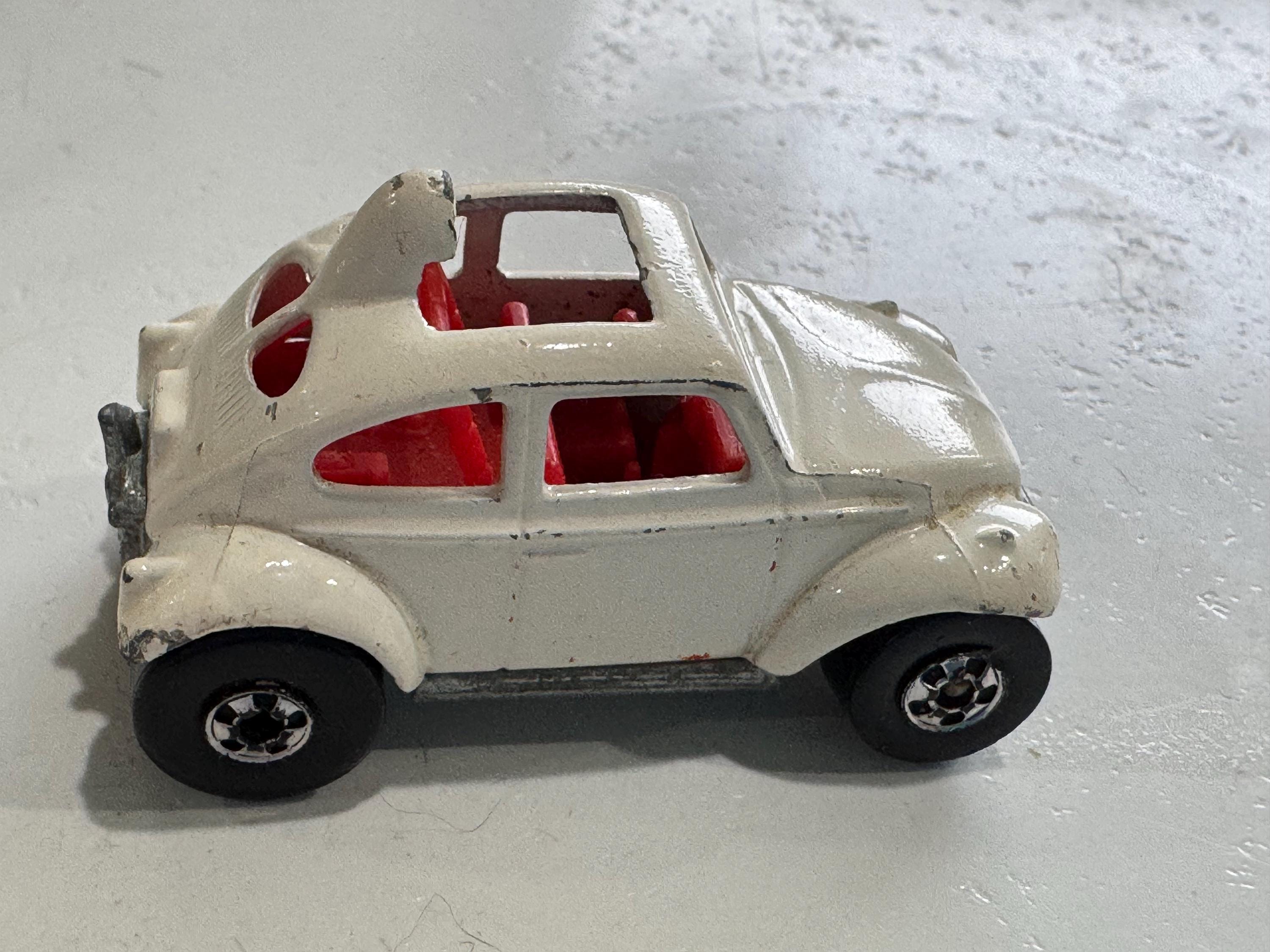旧いホットウィール　1980年代　リアルライダース BAJA BUG 80's Hot Wheels Real Riders Baja Bug I just picked up.