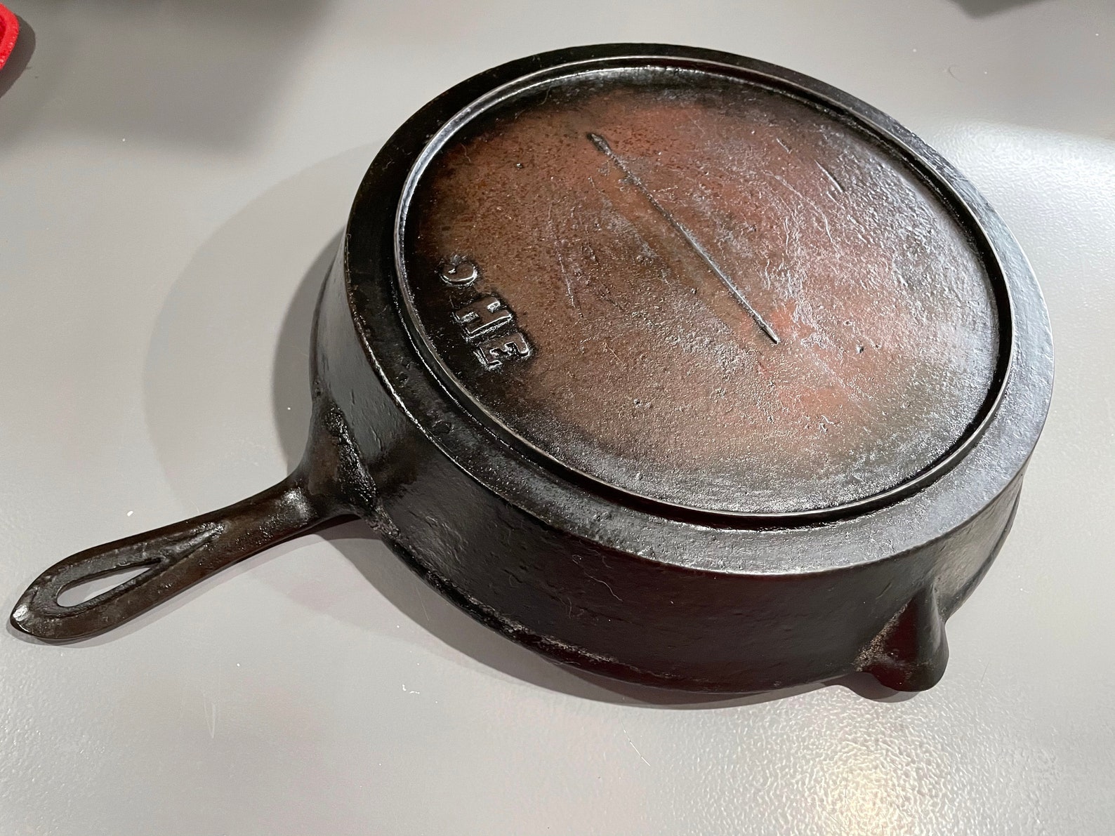 Rare Cast Iron Skillet Marked 9 HE on Bottom Etsy