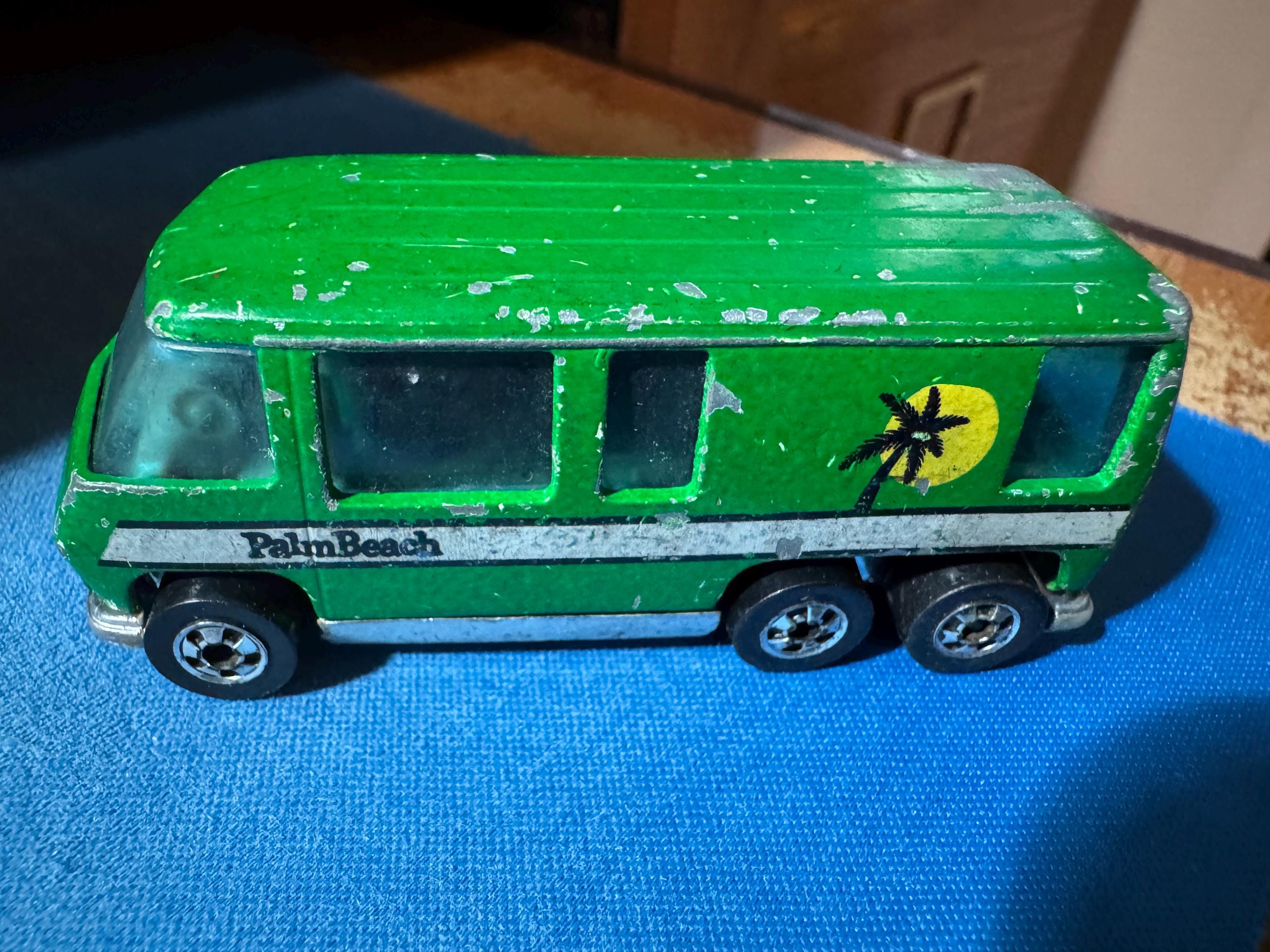 1976 Hot Wheels Green GMC Motor Home Palm Beach Hong Kong Diecast