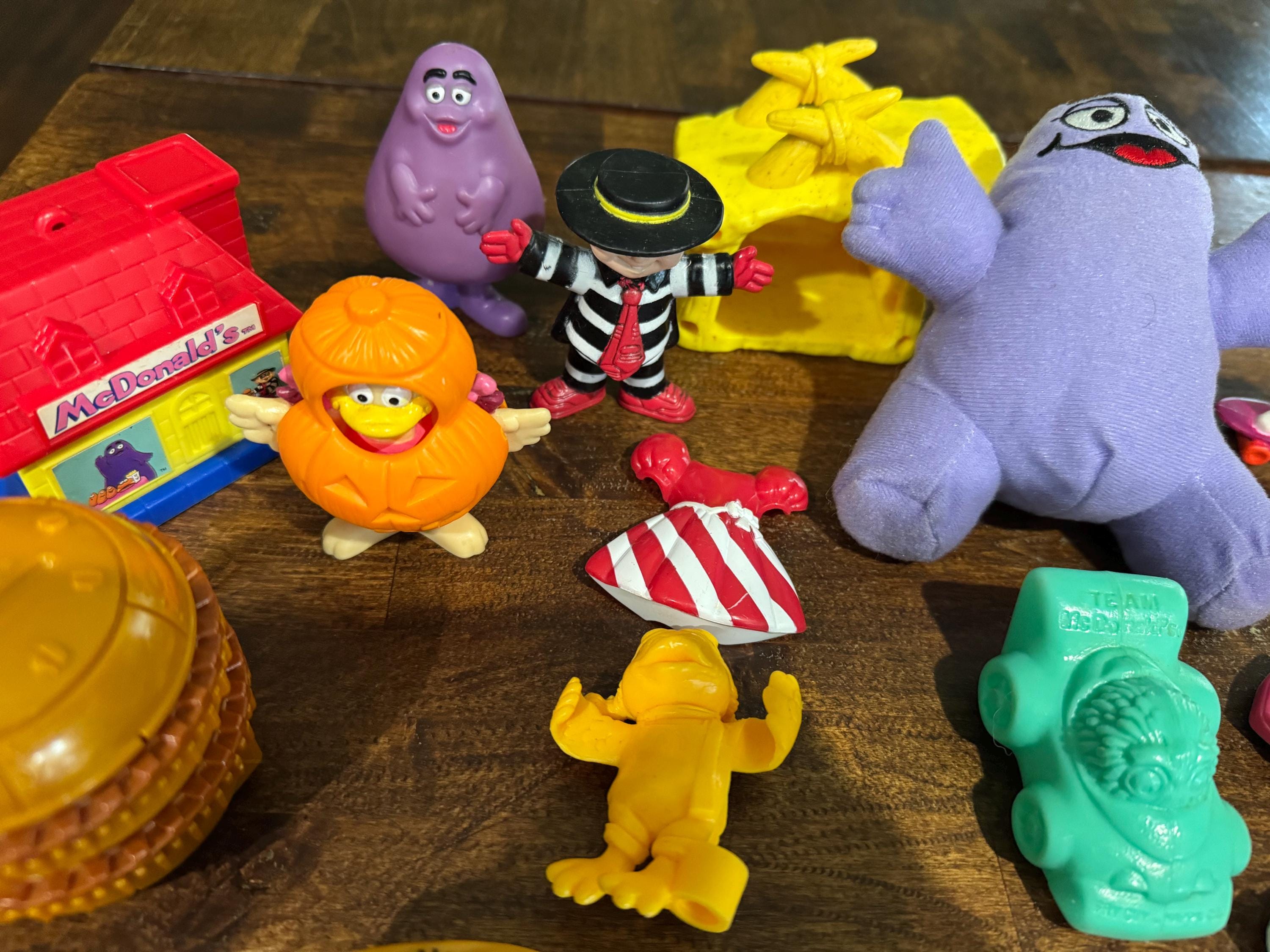 1980s 1990s Mcdonalds Etc. Large Lot of Happy Meal Toys Qty of 26