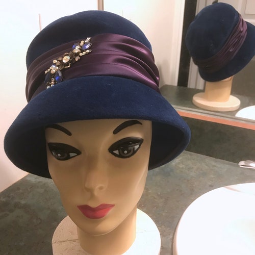 Vintage Royal order with a Large Rhinestone Brooch Cloche Hat 1940's