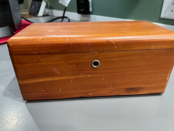 Small Miniature Lane Cedar Chest Auerbach Furniture Company