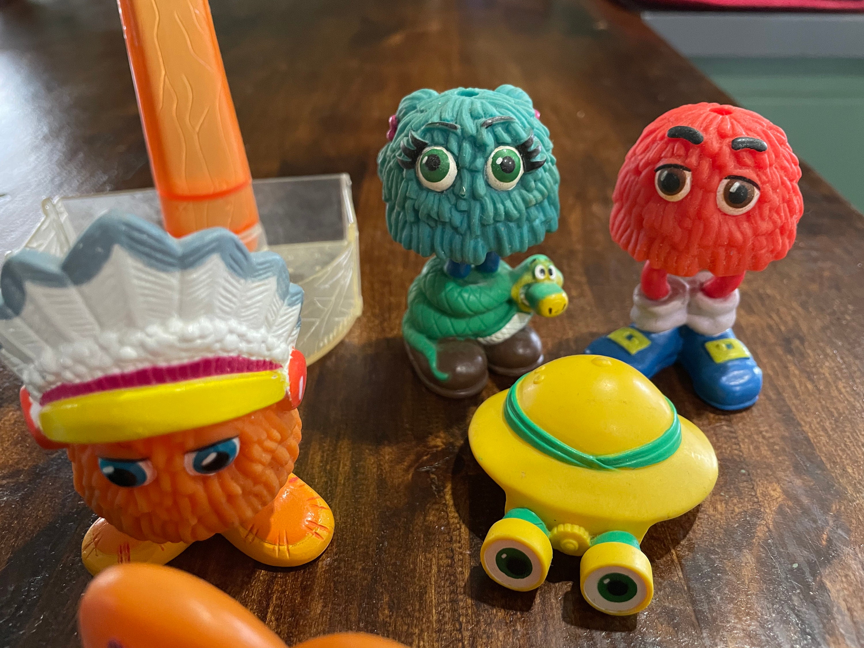 GROS LOT JOUETS MCDO - MCDonald's vintage années 90/2000 EUR 15,00 - PicClick FR