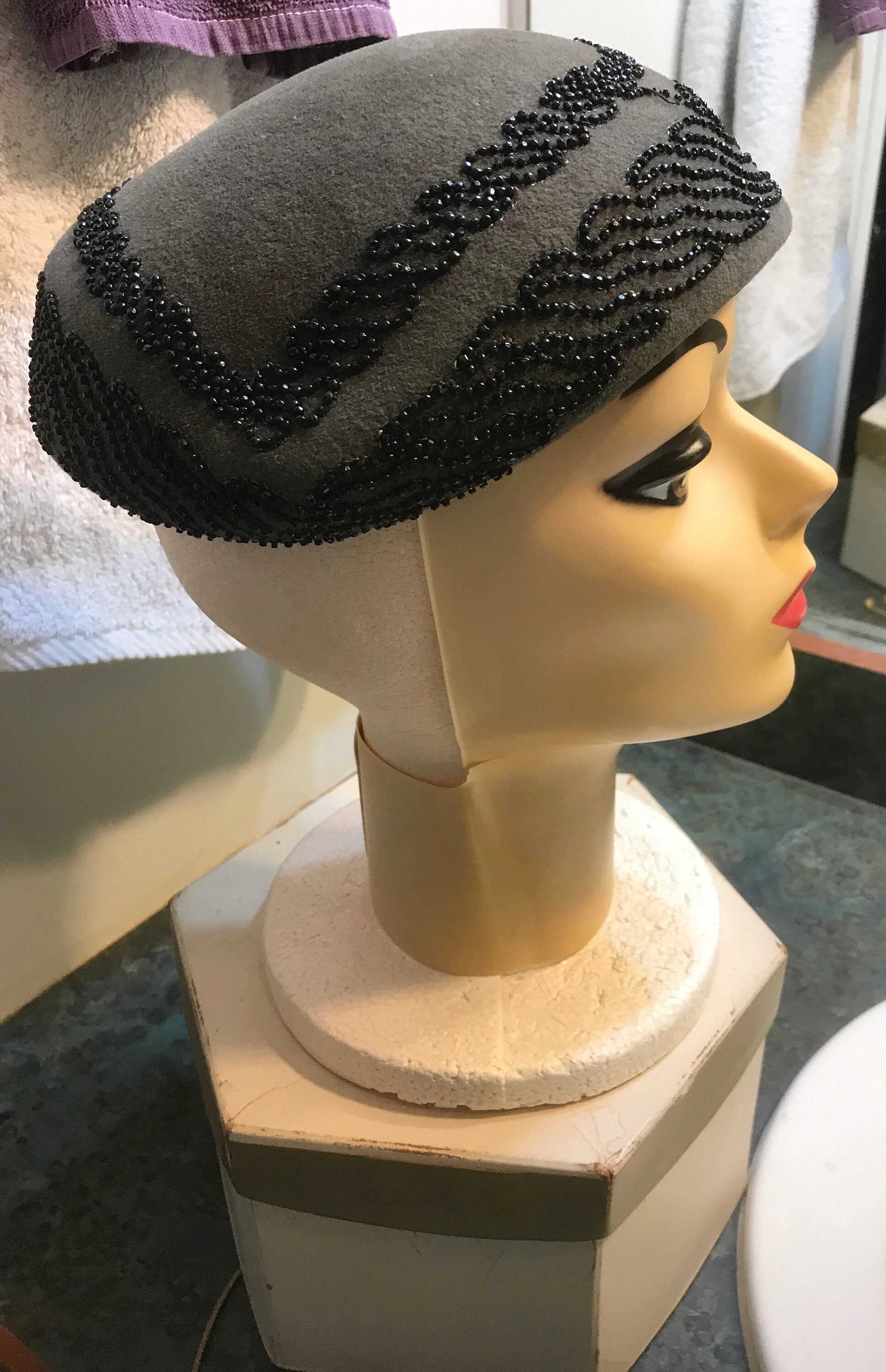 Vintage Selene‎ HB New York Hat Body Made In Italy 22” White ~Rhinestone Accent Hat Body Made Italy - Etsy main image 3