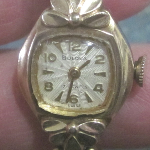 Ladies Bulova 17 Jewel 10K RGP Watch 1950 Era