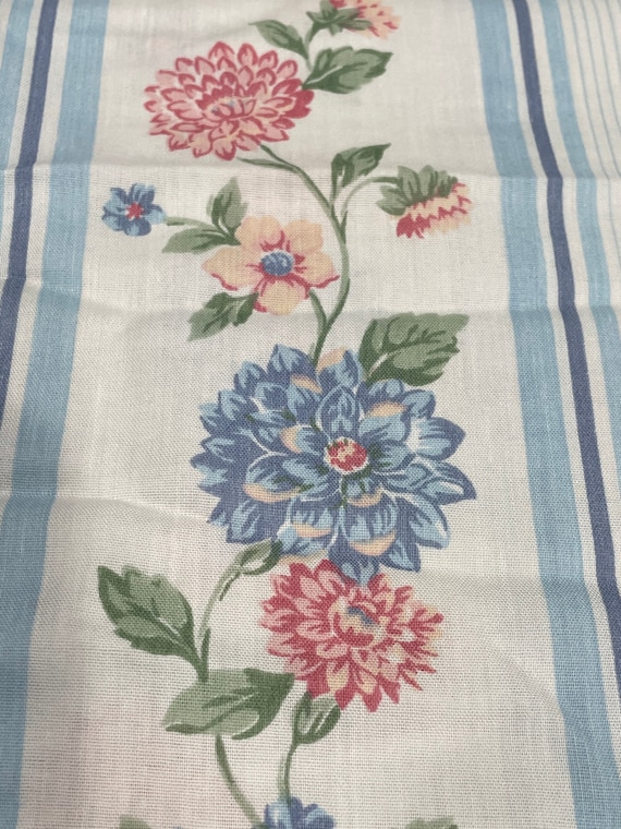 1970s Springs Industries Floral Double Flat Bed Sheet