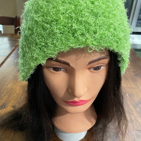 Adult Hat Moda Dea Fur Sure Yarn