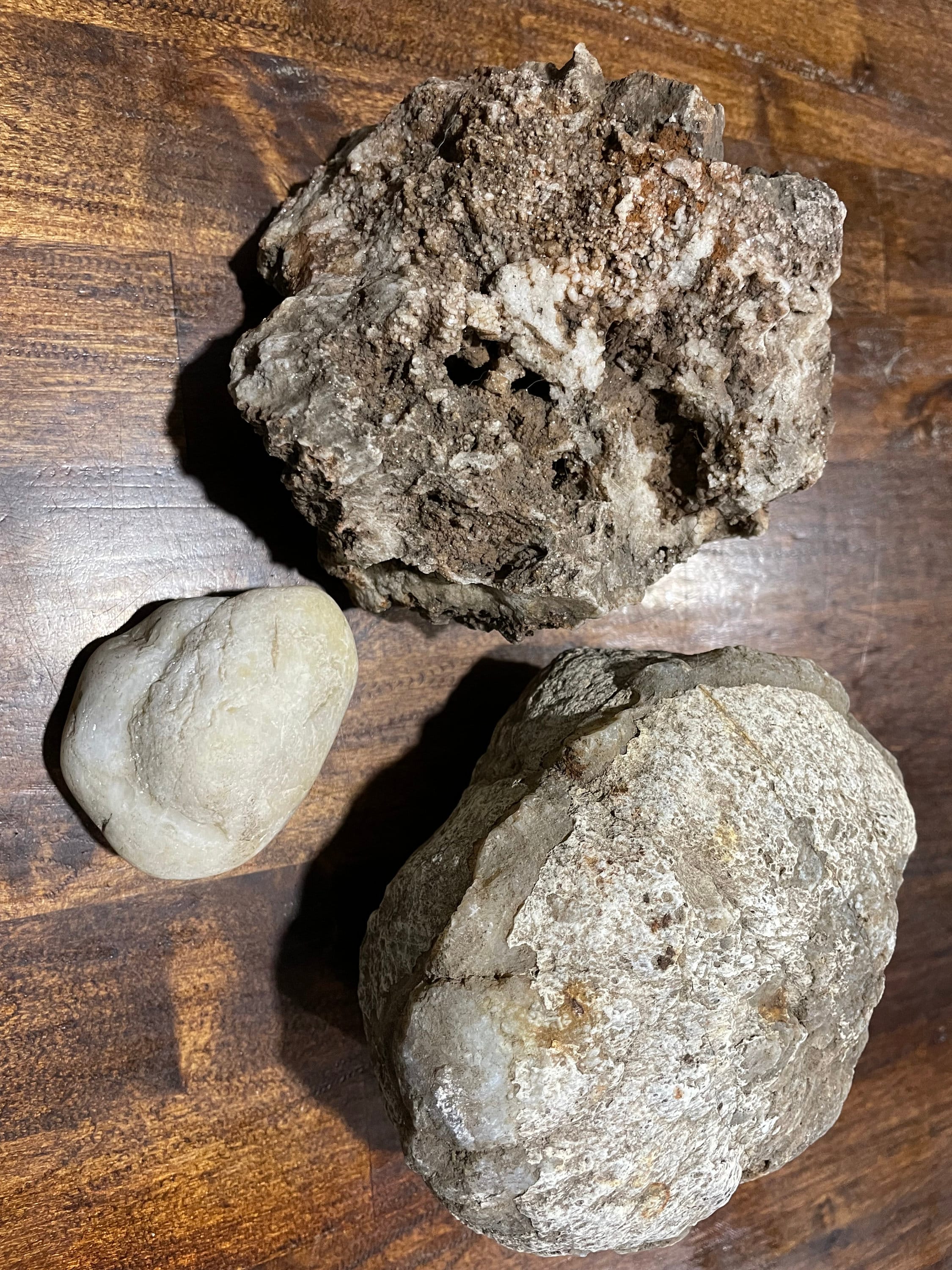 Southern Indiana Geode Rocks Indiana Mineraloid Quartz Geode Rocks Plus 1 Other Indiana Rock 4 Lb 3. ...
