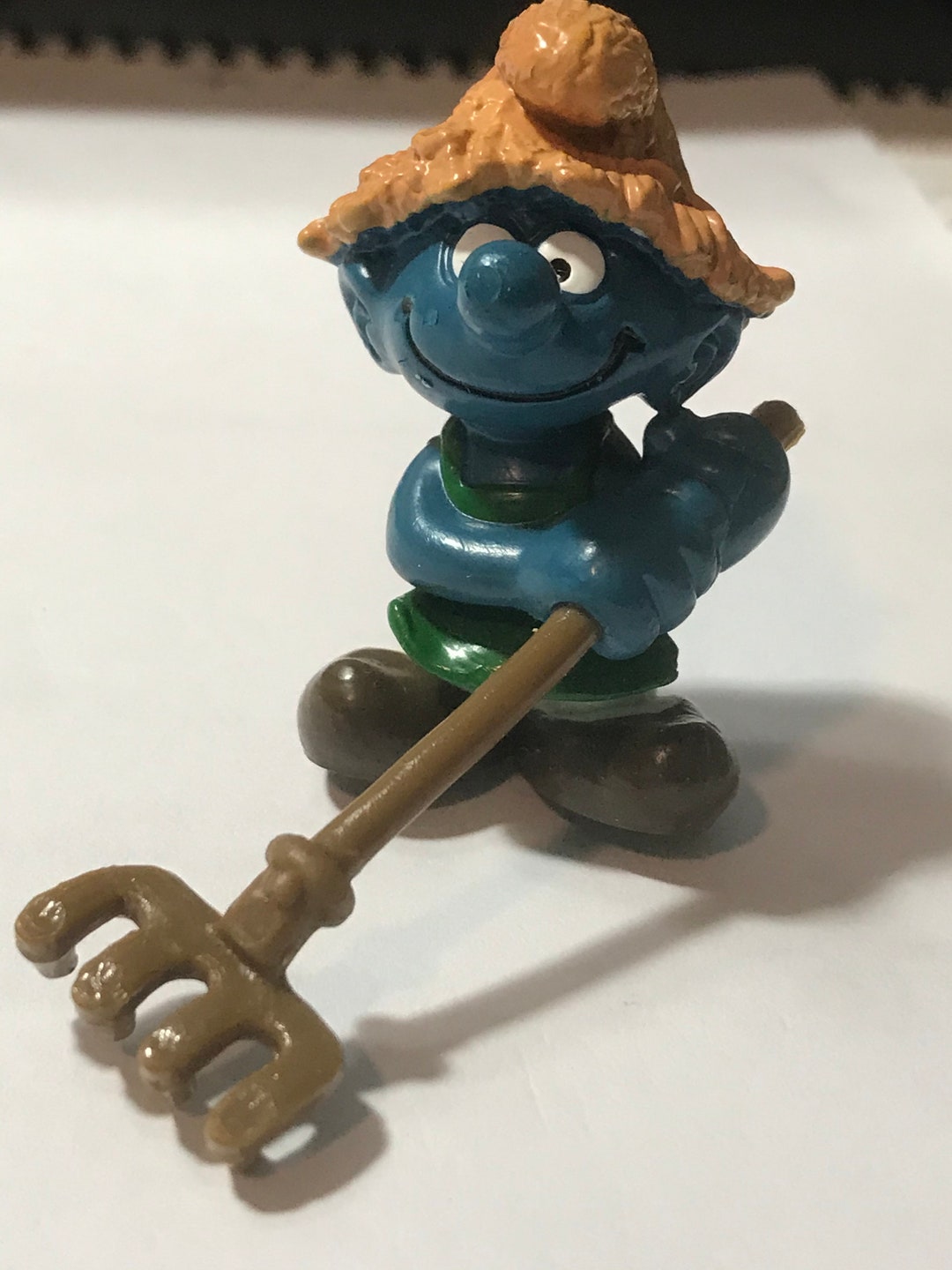 Farmer Haymaker Smurf PVC Toy Figurine 1982 - Etsy