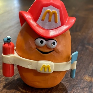 1988 Mcdonalds Nugget Buddies Fireman 