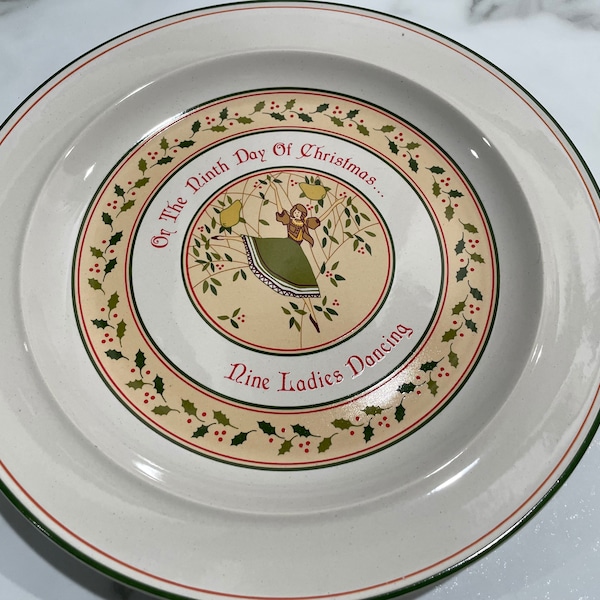 1970's Anchor Hocking On The Ninth Day of Christmas Nine Ladies Dancing Dinner Plate