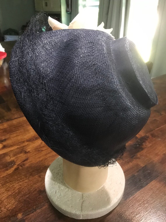 Vintage Netted Cocktail Hat with Flower 1930's - image 6