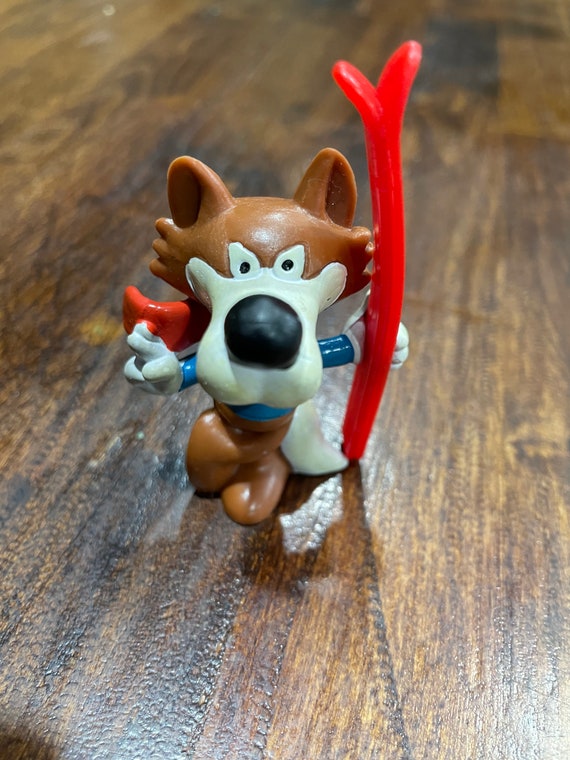 Rare 1984 Vucko Wolf Winter Olympic Mascot Waiting for the Ski