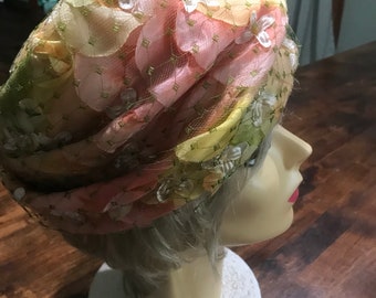 Vintage AMY New York Pillbox Hat With Netting Over  display picture 3