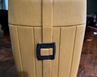 1978 Brown Coleman Lantern Model 275 With a Yellow Case - Etsy