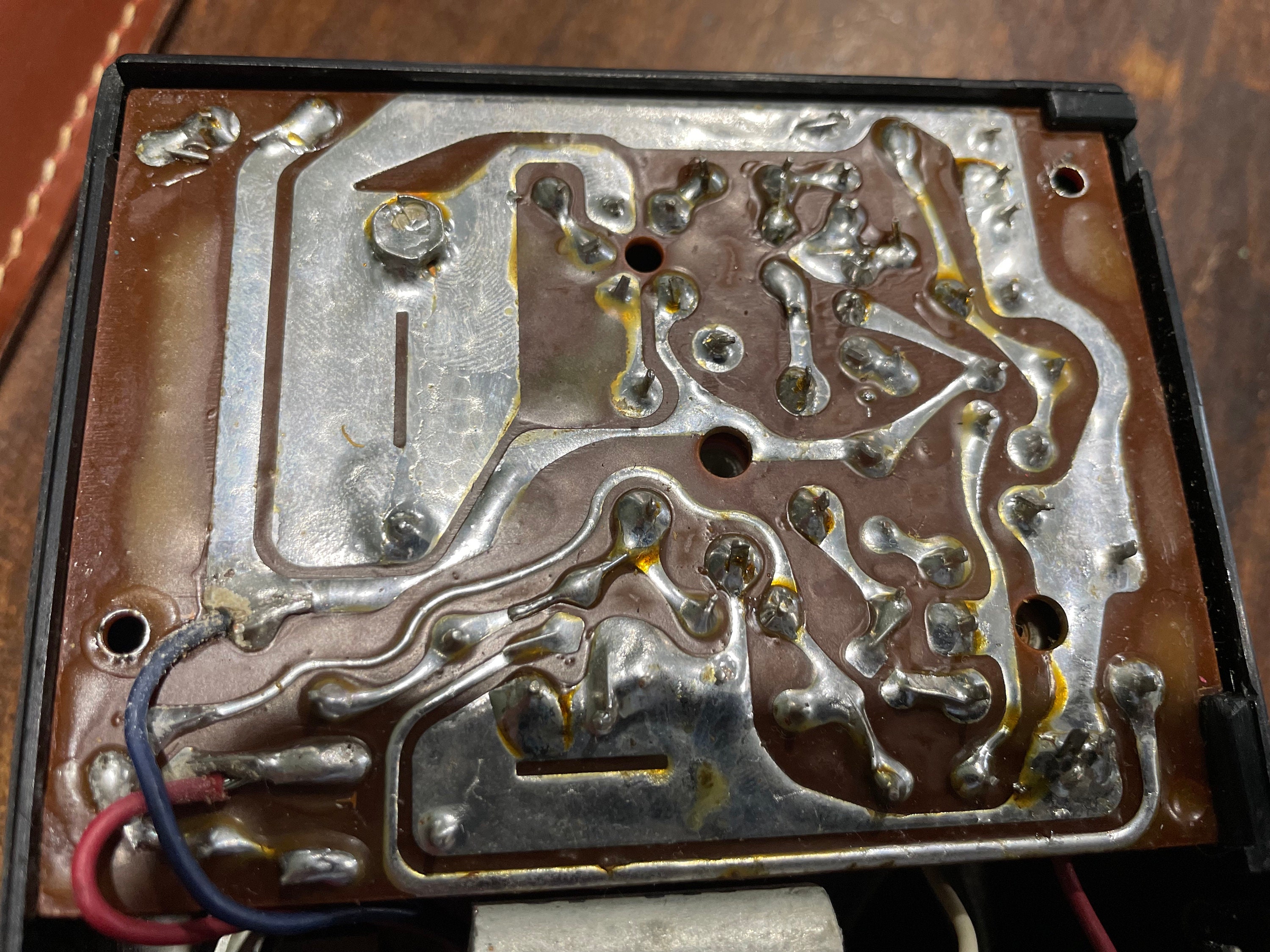 1959 Bulova Valiant Model 680 Transistor Radio, AM Band Only, 4