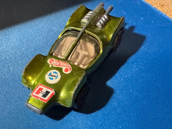 1969 Mantis Spectraflame Hot Wheel Lime Green Red Line Tires Die