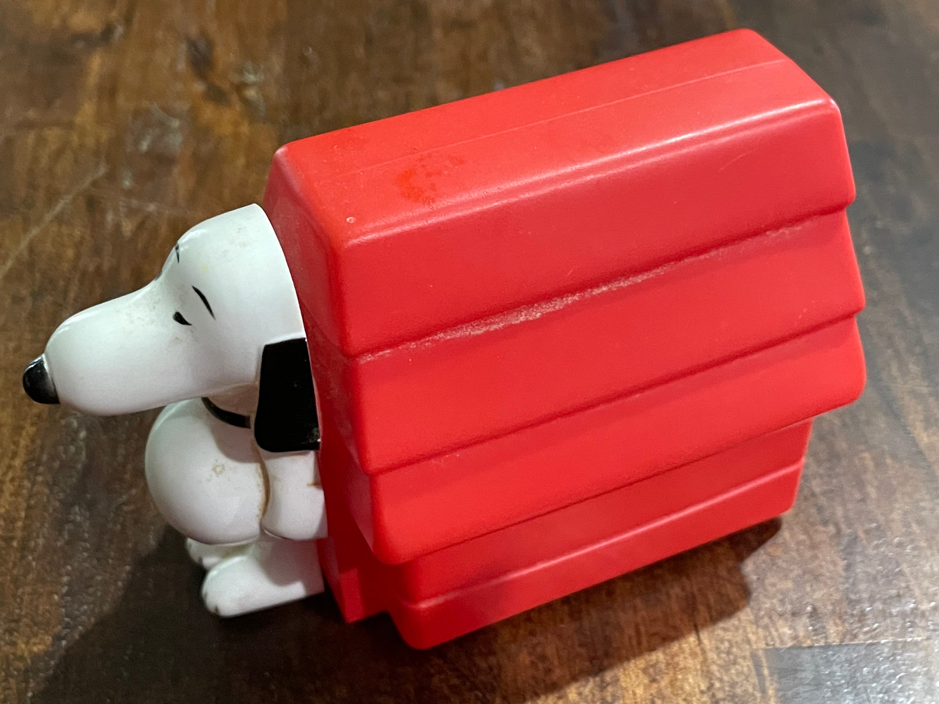 Vintage Ceramic Snoopy House - Etsy