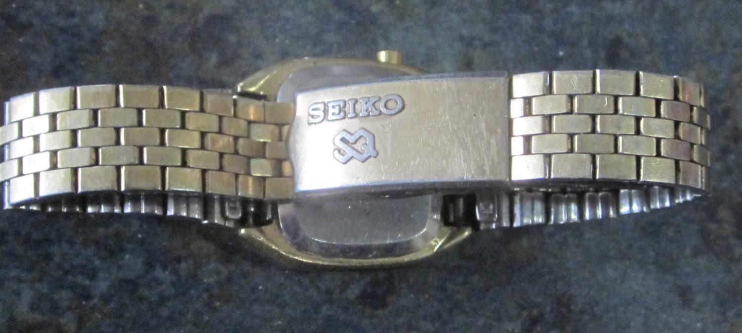 Vintage Ladies Seiko Digital Watch 1970 Era - Etsy