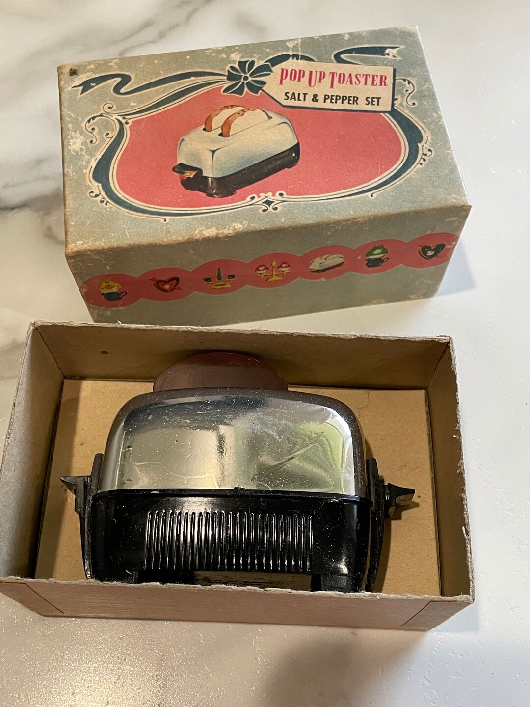 1940's Toaster Salt and Pepper Shakers IOB Etsy