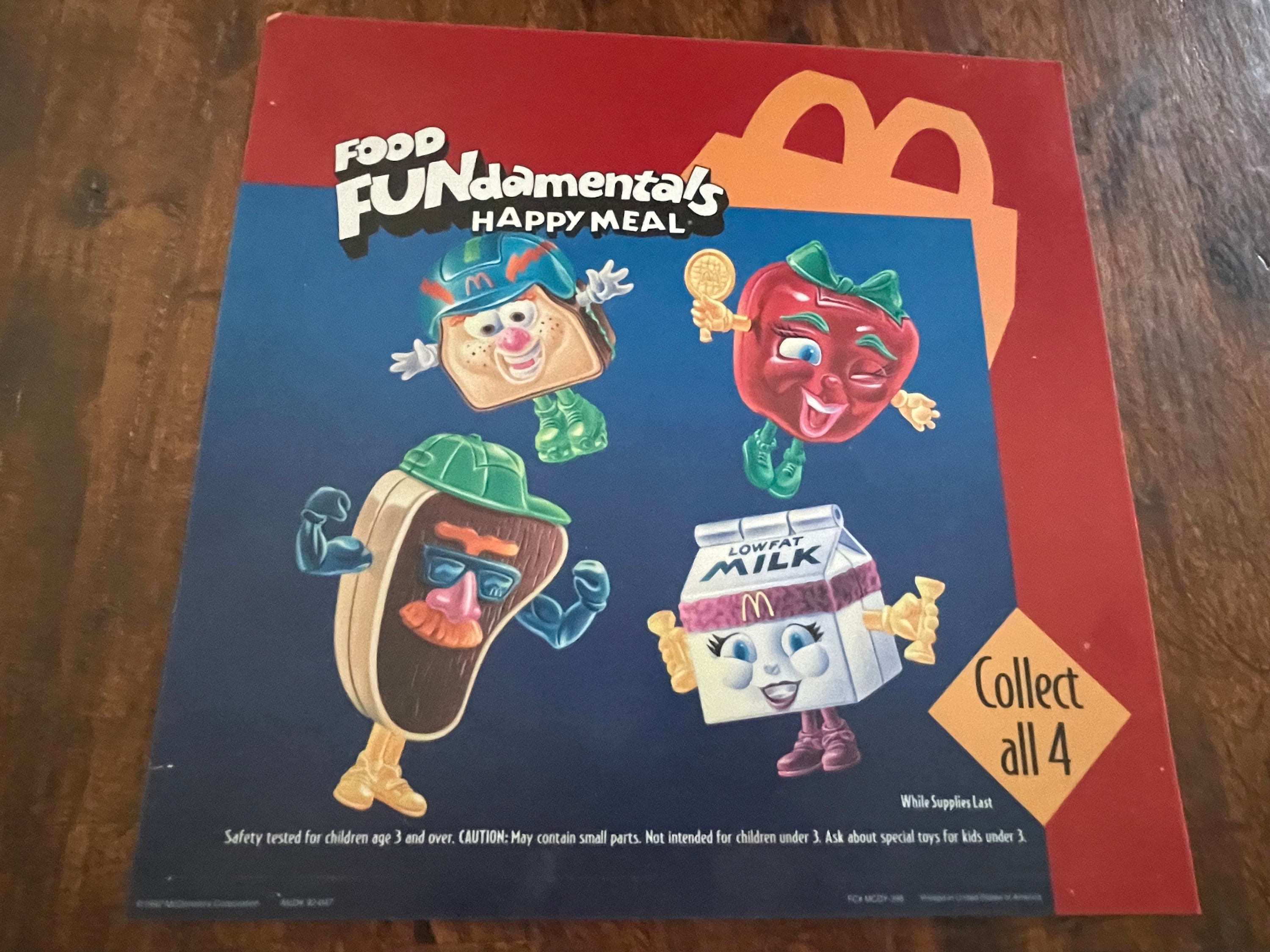 McDonald's ヴィンテージ キャラクター ミニフラッグ セット Rare 1992 Mcdonalds Food Fundamentals Happy Meal Translite - Etsy
