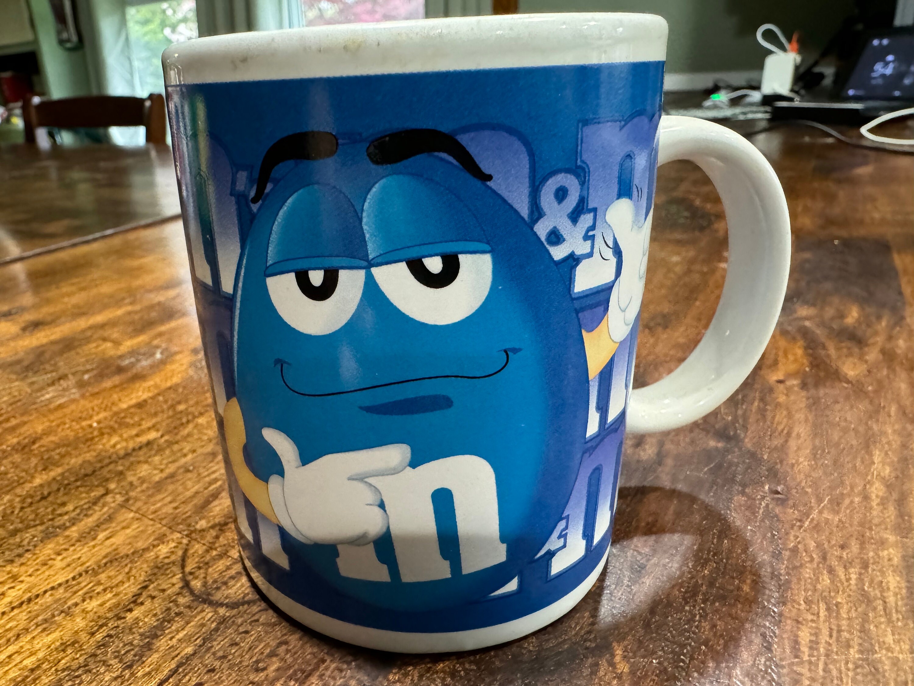 2002 Blue M & M Coffee Mug Pointing and Thumbs Up
