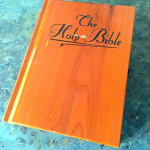 1958 Memorial Bible with Cedar Box from United Auto Workers of America &quot;Illustrated&quot;
