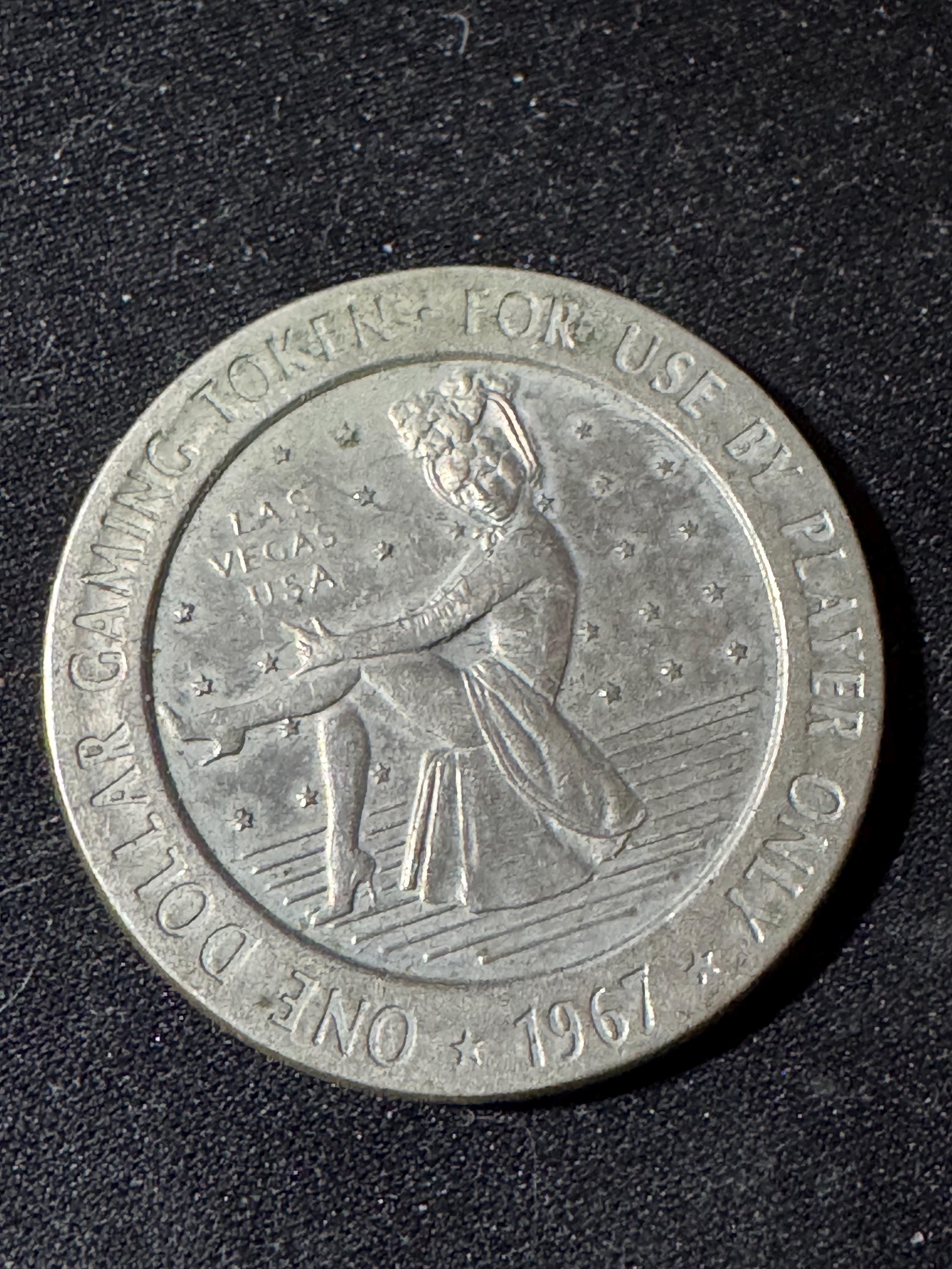 loadrunner50ー60Scoinsilverピンロードランナー古い品物 1967 Diamond Jim's Nevada Club Las Vegas Dollar Gaming Slot Token