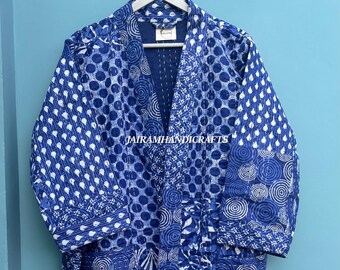 Handgestikte kantha-katoenen kimono-badjas - handgemaakte bloemenkantha gewatteerde jas - handgemaakte katoenen kantha-kimono-badjas voor dames