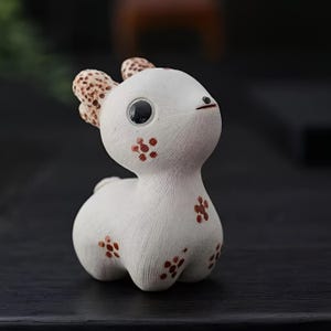White deer ceramic tea pet, deer ceramic garden ornaments, deer ornaments, ceramic tea pet