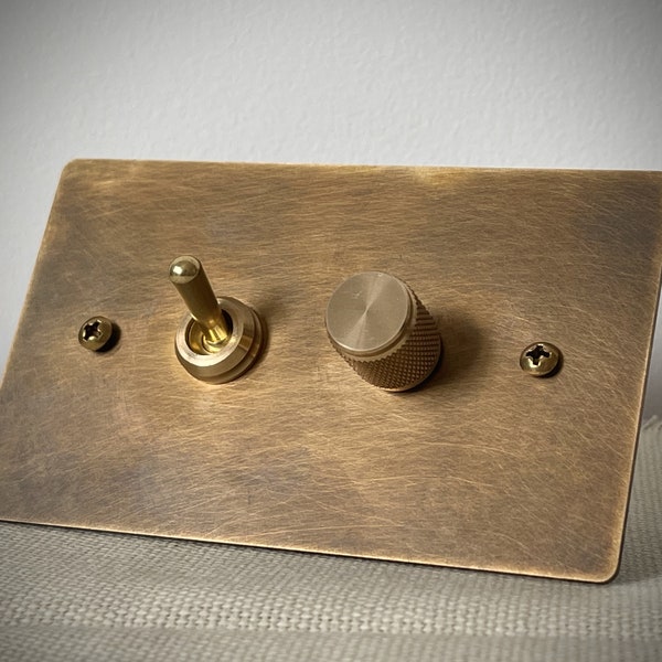 Toggle & Dimmer Light Switch - Vintage Brass Finish 1 Gang plate
