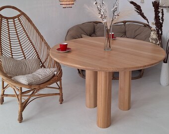 Round Solid Wood Dining Table – Modern Scandinavian Dining Table with Thick Round Legs
