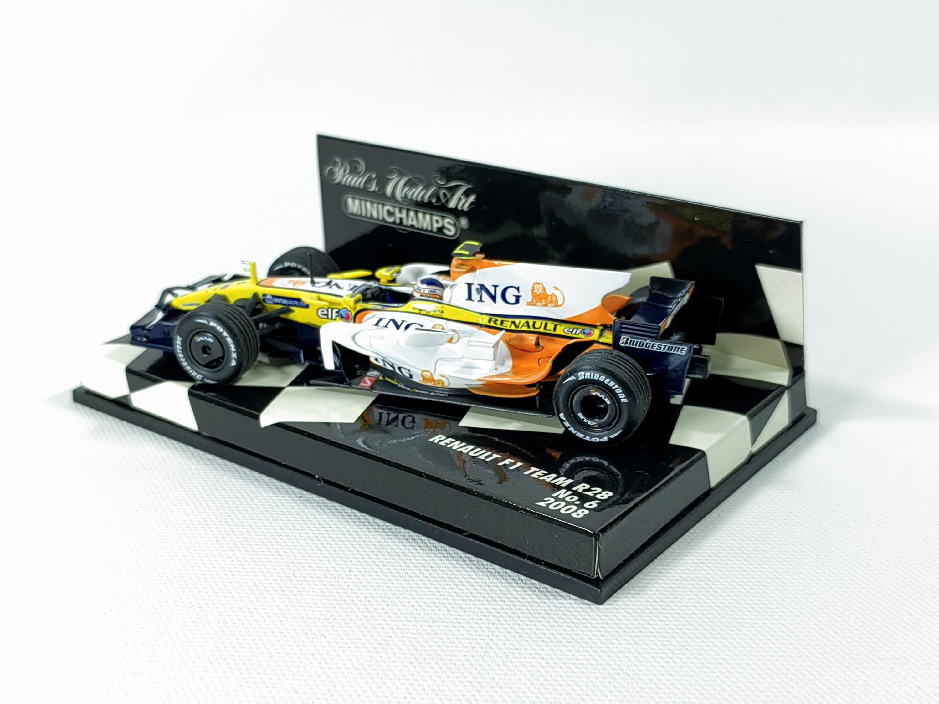 Renault R28 F1 Minichamps 1:43 Diecast Car - Nelson Piquet 2008
