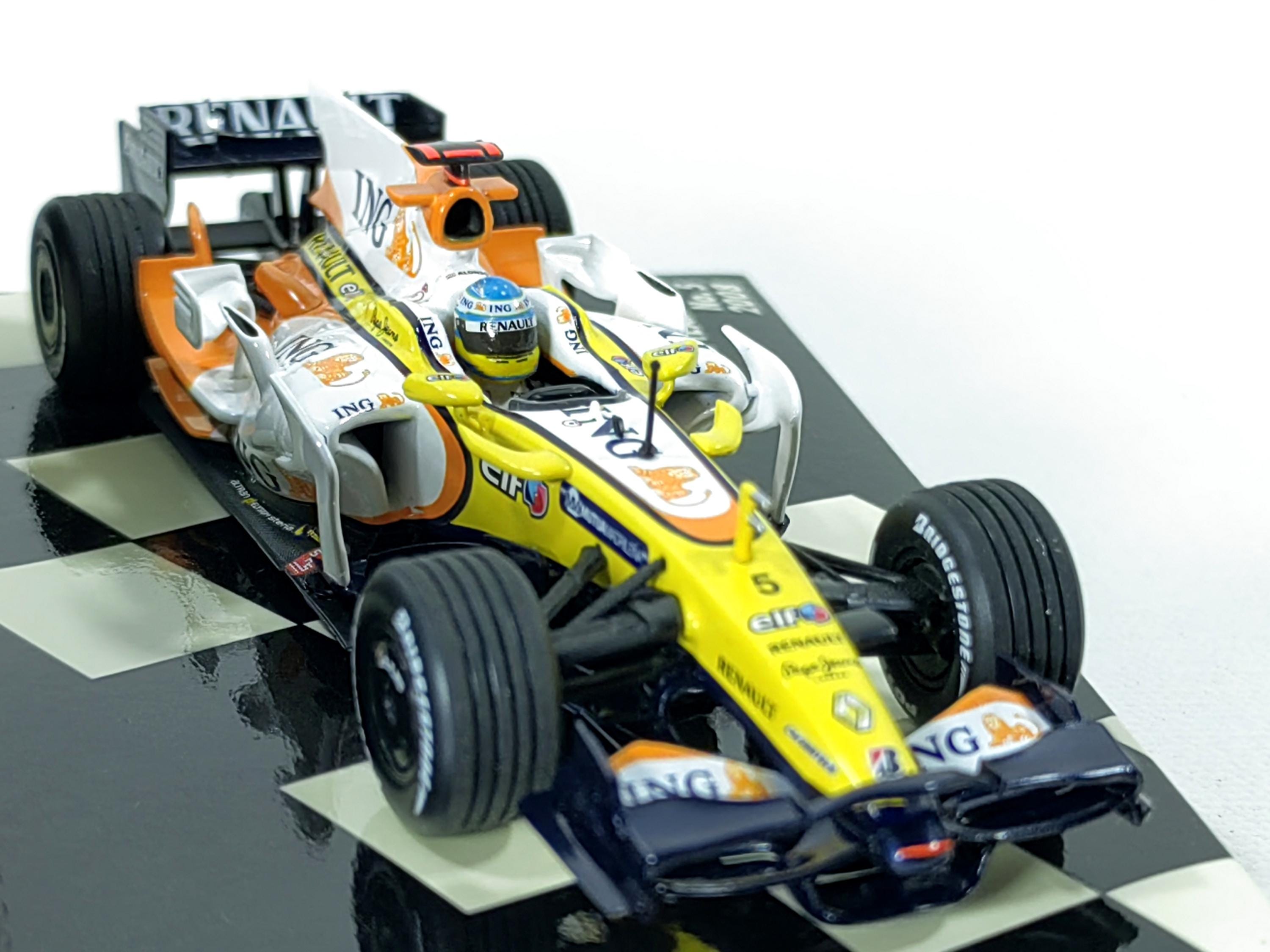 Renault F1 R28 #5 F.Alonso 2008, modelo raro a escala 1:43 de