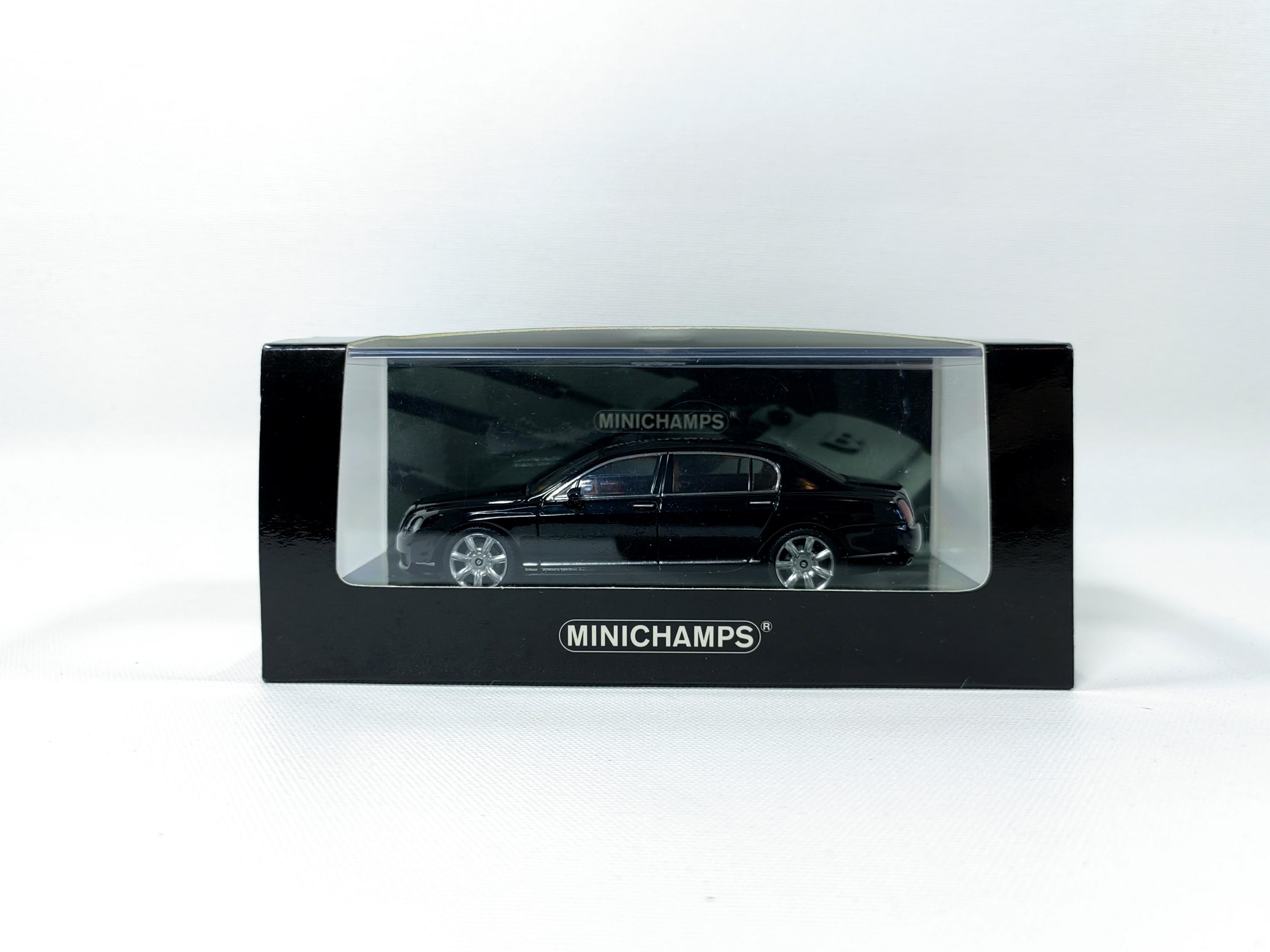 Bentley Continental Flying Spur Black 1:43 Minichamps