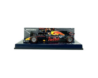 1:43 Red Bull Racing TAG Heuer RB13 Max Verstappen No33 Australian