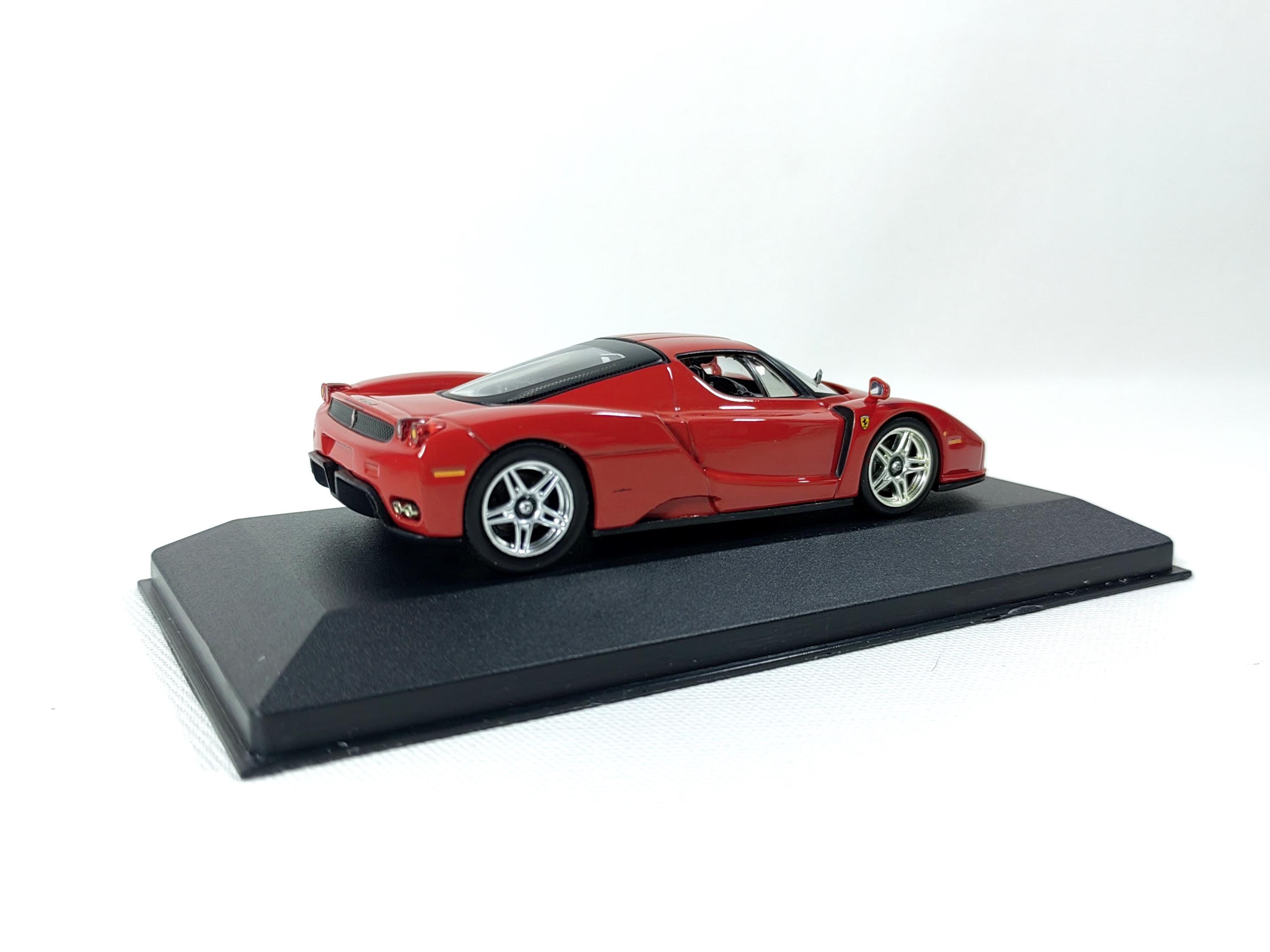 エンツォ フェラーリ 2002ixo 1/43 Amazon | ⑤イクソ 1/43 エンツォ フェラーリ 赤 2002(IXO, Enzo