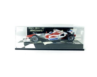 Voiture F1 Minichamps 1/18 - Williams Renault FW17 1995 - David Coulthard N°6 - Modèle Rare Occasion