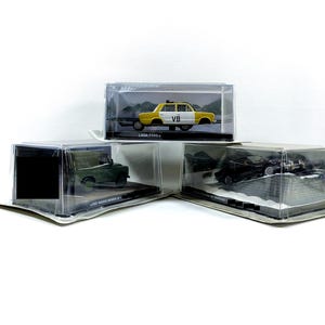 Nissan R390 GT1 Short Tail 1997 Road Car Metallic Red 1:43