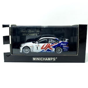BMW 320i WTCC 2005 Minichamps Diecast Car: Andy Priaulx Champion, Limited Edition 1/43