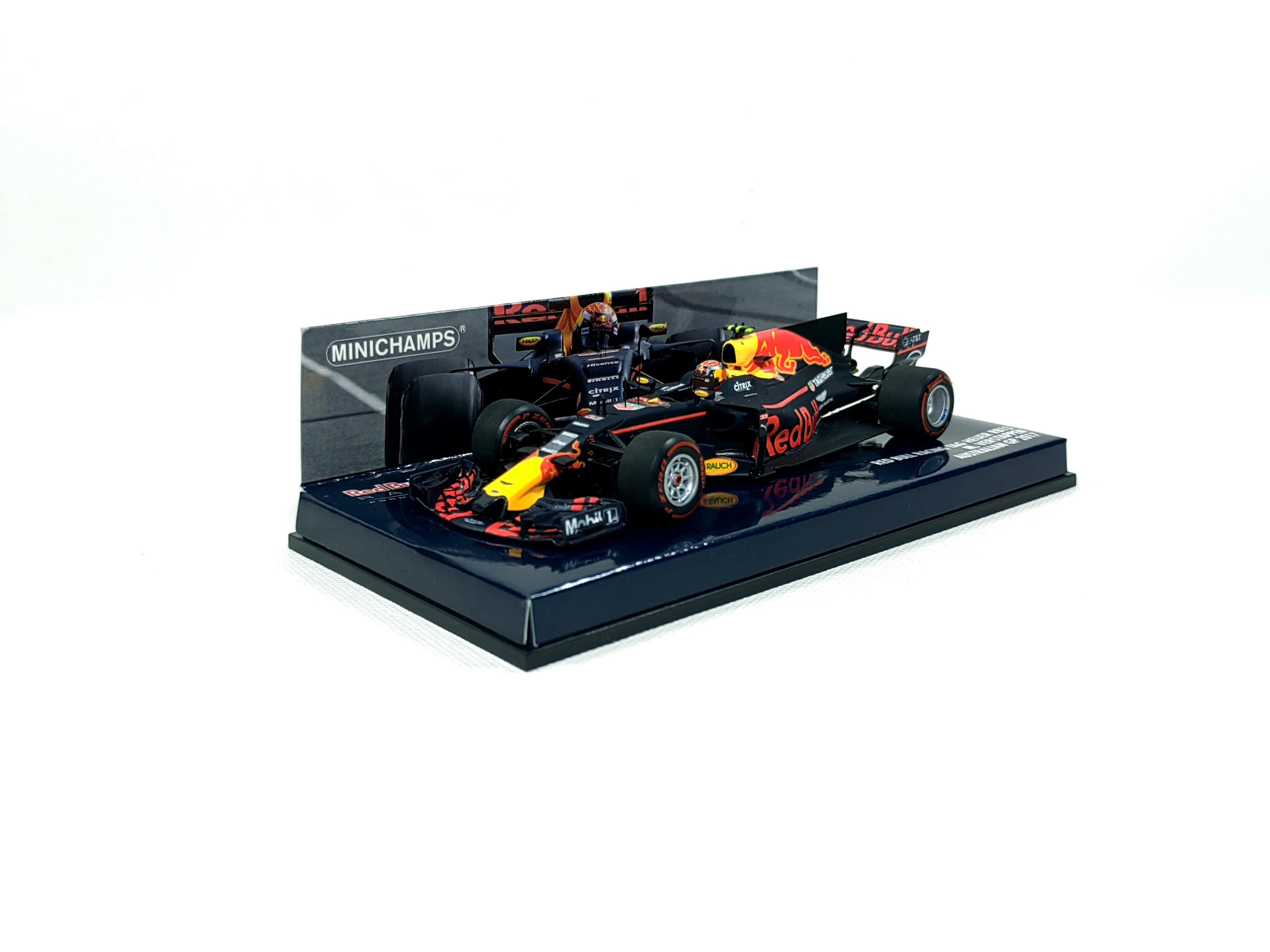 1:43 Red Bull Racing TAG Heuer RB13 Max Verstappen No33 Australian